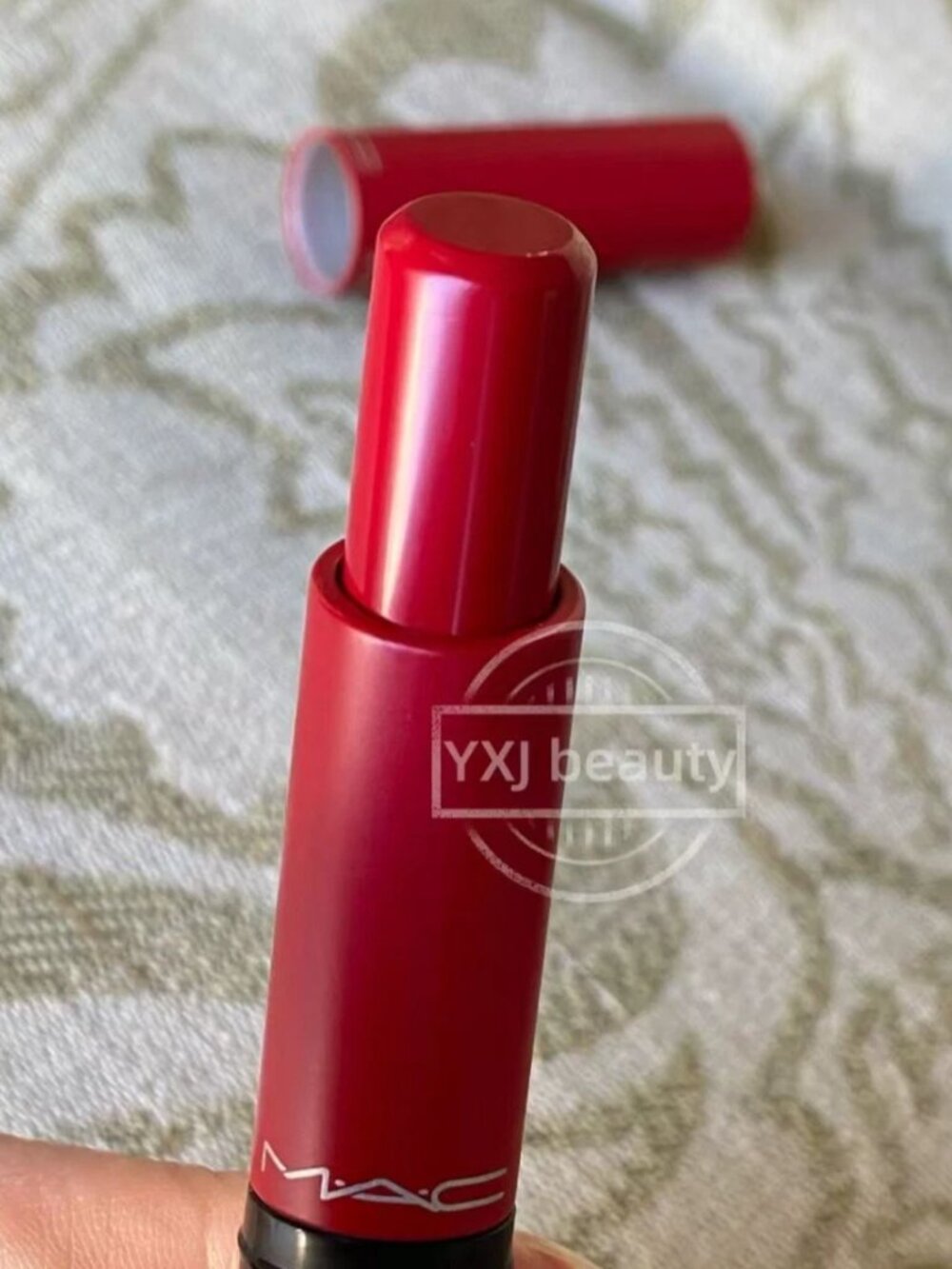 New MAC Liptensity Liptick~Life's Blood~Full Size 3 g/0.1 oz